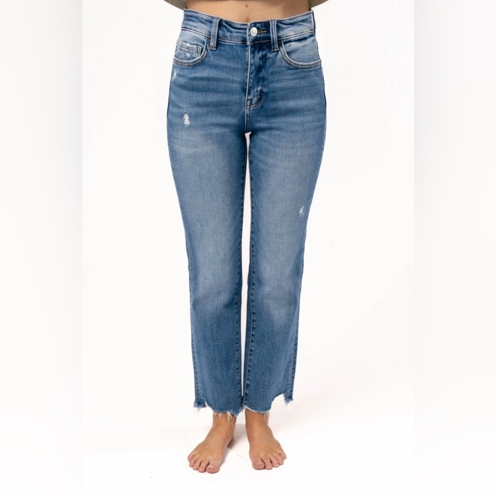 WOMENS SIZE 29 LOVERVET BY VERVET STRAIGHT LEG FRAY DISTRESSED JEANS